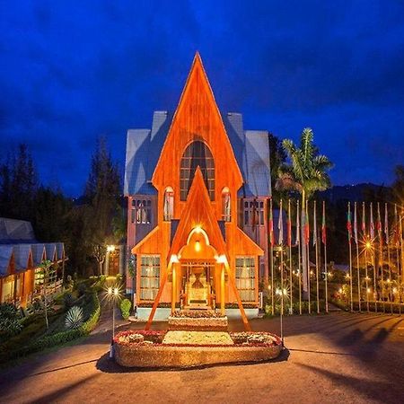 Aye Thar Yar Golf Resort Taunggyi Ngoại thất bức ảnh