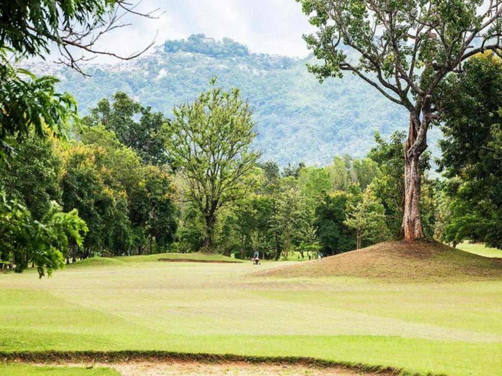 Aye Thar Yar Golf Resort Taunggyi Ngoại thất bức ảnh