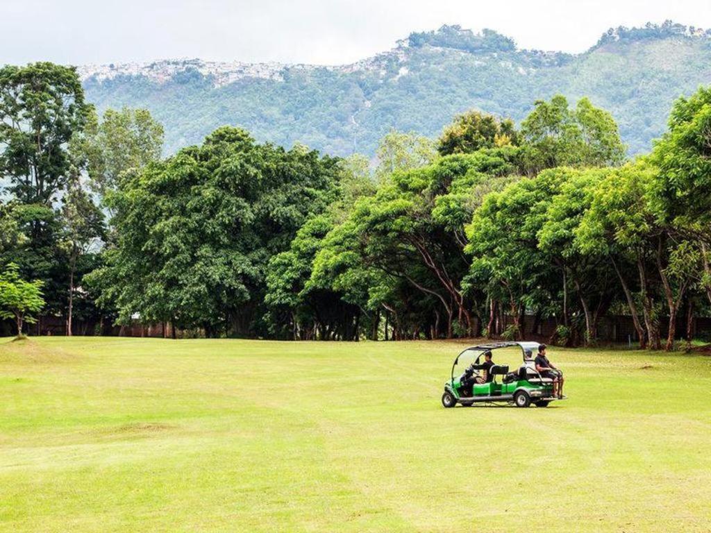 Aye Thar Yar Golf Resort Taunggyi Ngoại thất bức ảnh